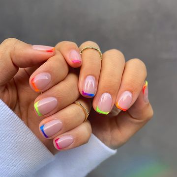 colored french tips